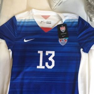 Alex Morgan soccer jersey